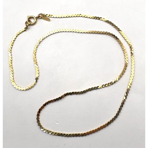 Monet Gold Tone Herringbone Chain Necklace Classic Elegant Design - Picture 4 of 6
